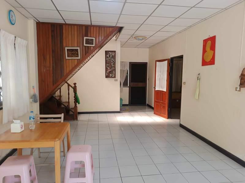 Spacious 4-Bedroom House for Sale in Rop Wiang, Chiang Rai - House in Chiangrai