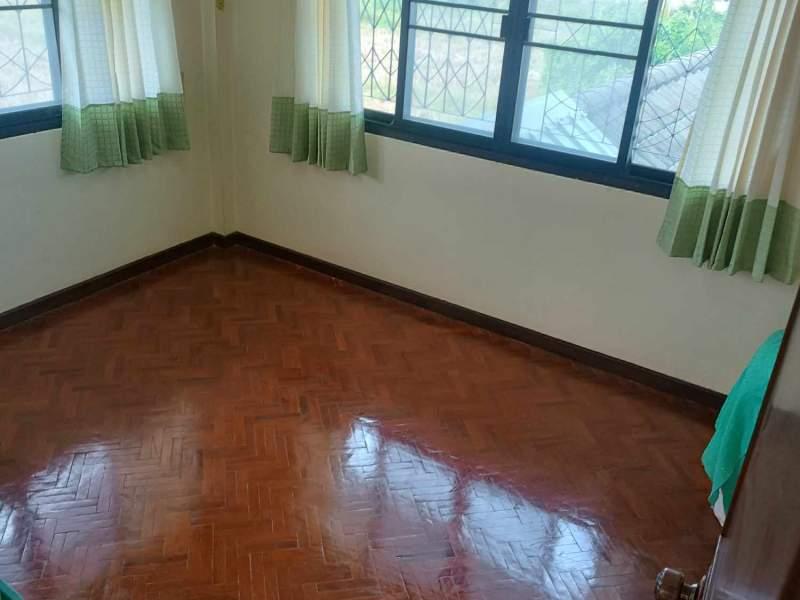 Spacious 4-Bedroom House for Sale in Rop Wiang, Chiang Rai - House in Chiangrai