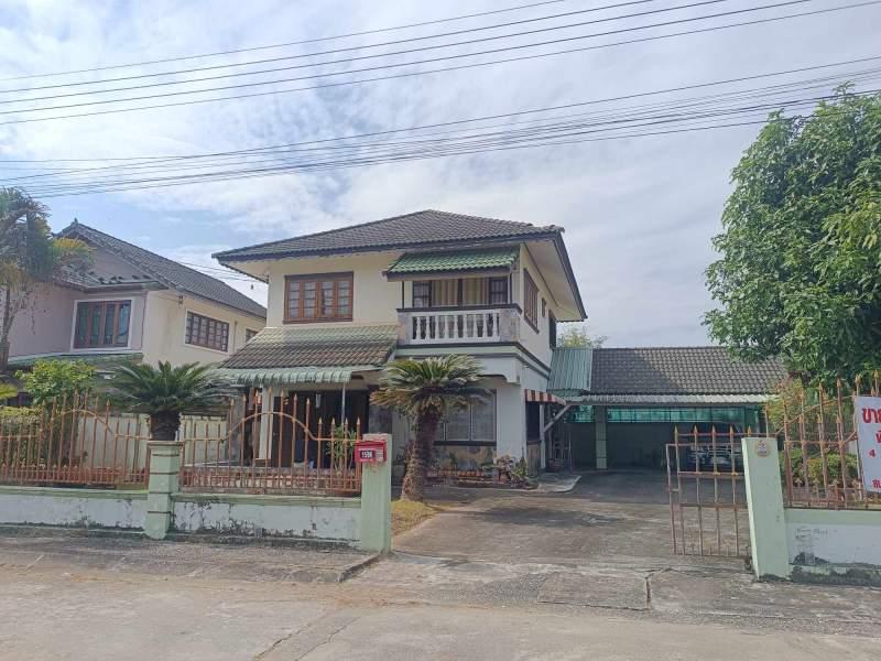 Spacious 4-Bedroom House for Sale in Rop Wiang, Chiang Rai - House in Chiangrai