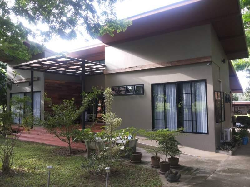 Two Houses for Sale on a 1-Rai Property in Chiangrai City - 2 HOUSES inn Chiangrai city