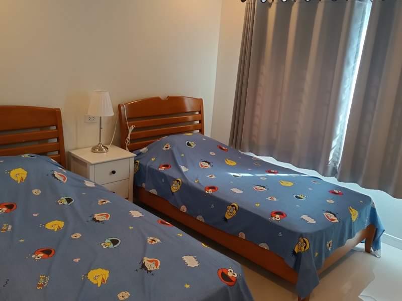 Modern 5-Bedroom Villa for Sale in Mueang Chiang Rai - Modern 5-Bedroom Villa 