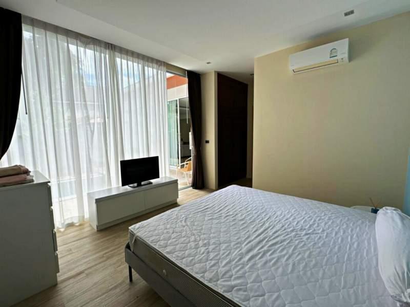 Hot Deal! 2-Bedroom Villa for Sale in Rawai / Nai Harn - Villa Luxury Nai Harn