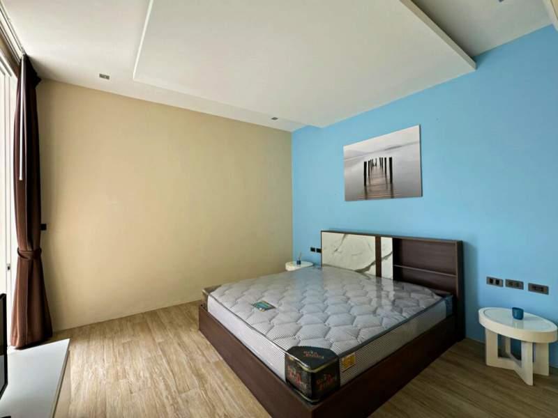 Hot Deal! 2-Bedroom Villa for Sale in Rawai / Nai Harn - Villa Luxury Nai Harn