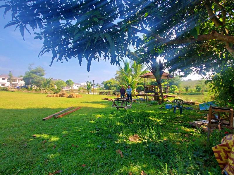 Charming Lakeside Property with 5 Acres of Land in Nang Lae, Chiang Rai - house and land in Nang Lae