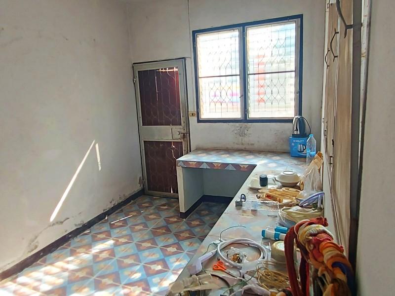 Renovation Opportunity: 2-Bedroom House in Sansai, Chiang Rai - Image# 5