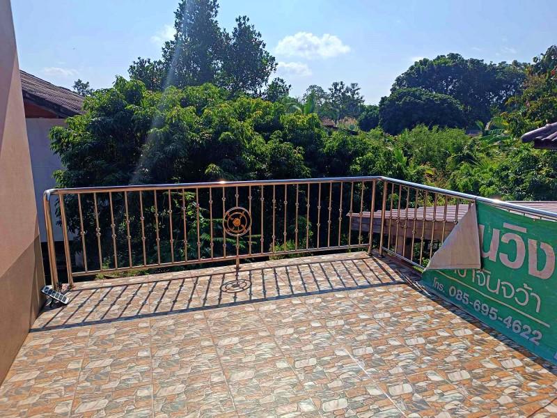 Spacious 6-Bedroom House for Sale in Mae Chan, Chiang Rai - Image# 3