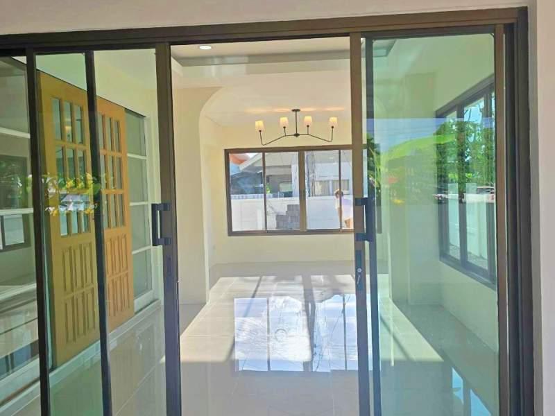 Spacious 3-Bedroom House for Sale in San Sai, Chiang Rai - Near Central Plaza - New house San Sai