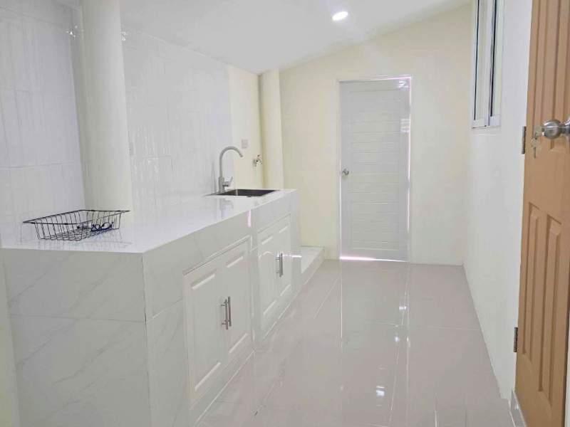 Spacious 3-Bedroom House for Sale in San Sai, Chiang Rai - Near Central Plaza - New house San Sai