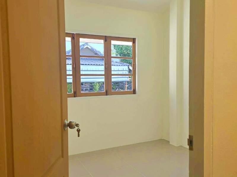 Spacious 3-Bedroom House for Sale in San Sai, Chiang Rai - Near Central Plaza - New house San Sai